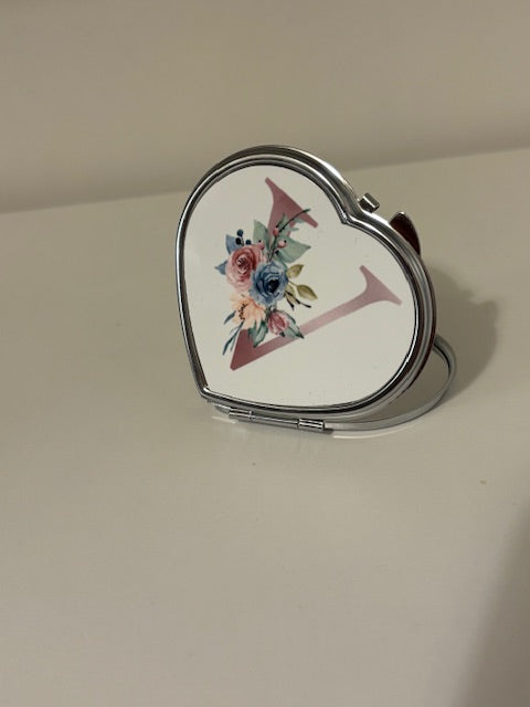 Compact Mirror - Heart Shaped